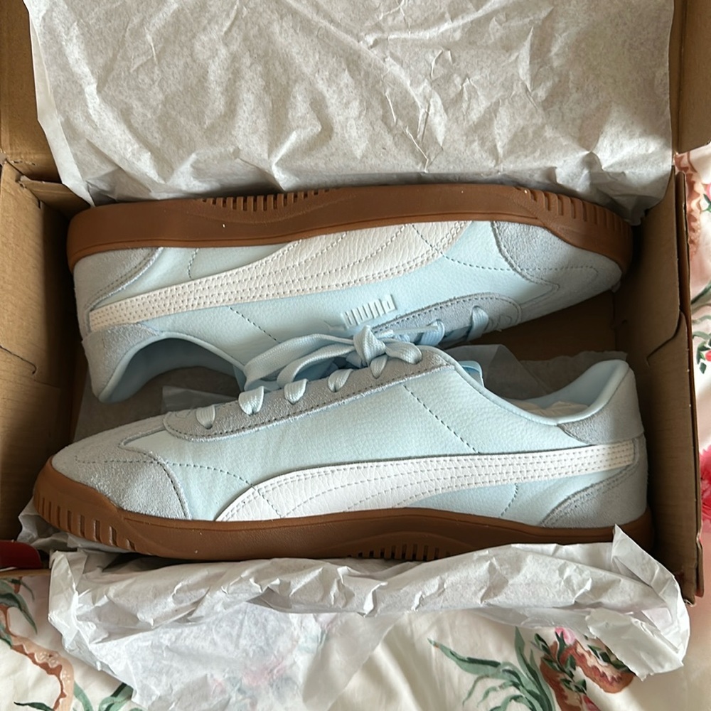 Blue Puma Kids sneakers